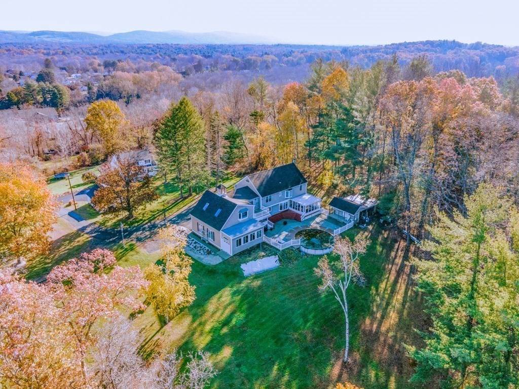 43 Breezy Knoll Rd - Photo 1