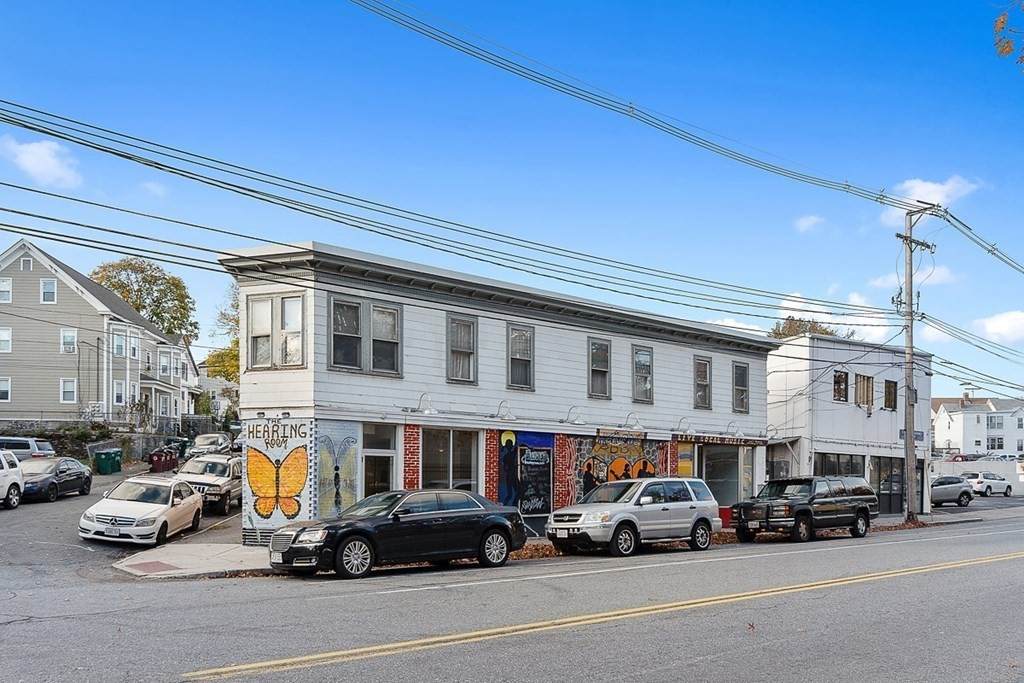 119 Chelmsford St - Photo 1