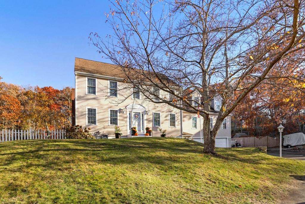 41 Blue Heron Dr - Photo 1