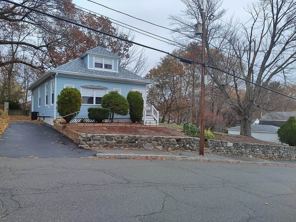 33 Hobson St - Photo 1