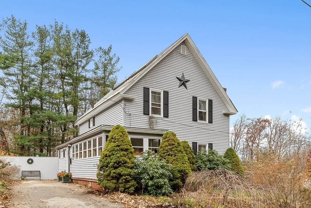 8 Stuart St. - Photo 1