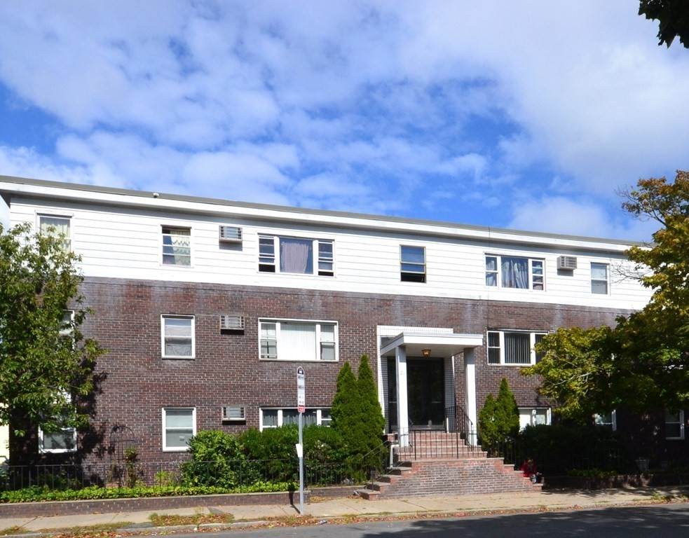 21 Lewis St - Photo 1