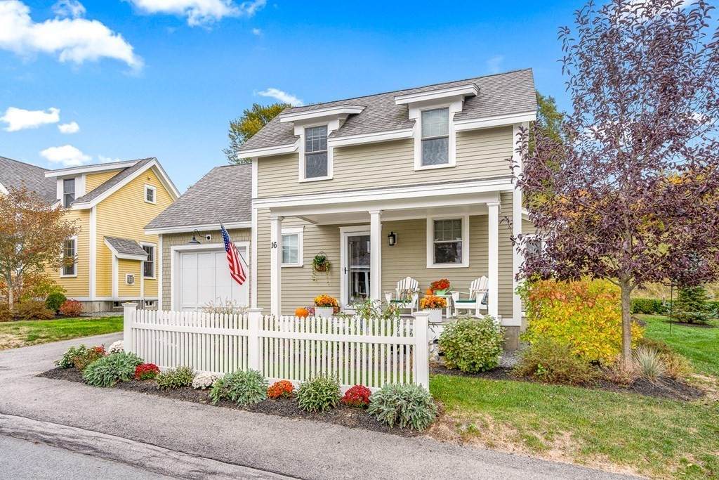 16 Follinsbee Ln - Photo 1
