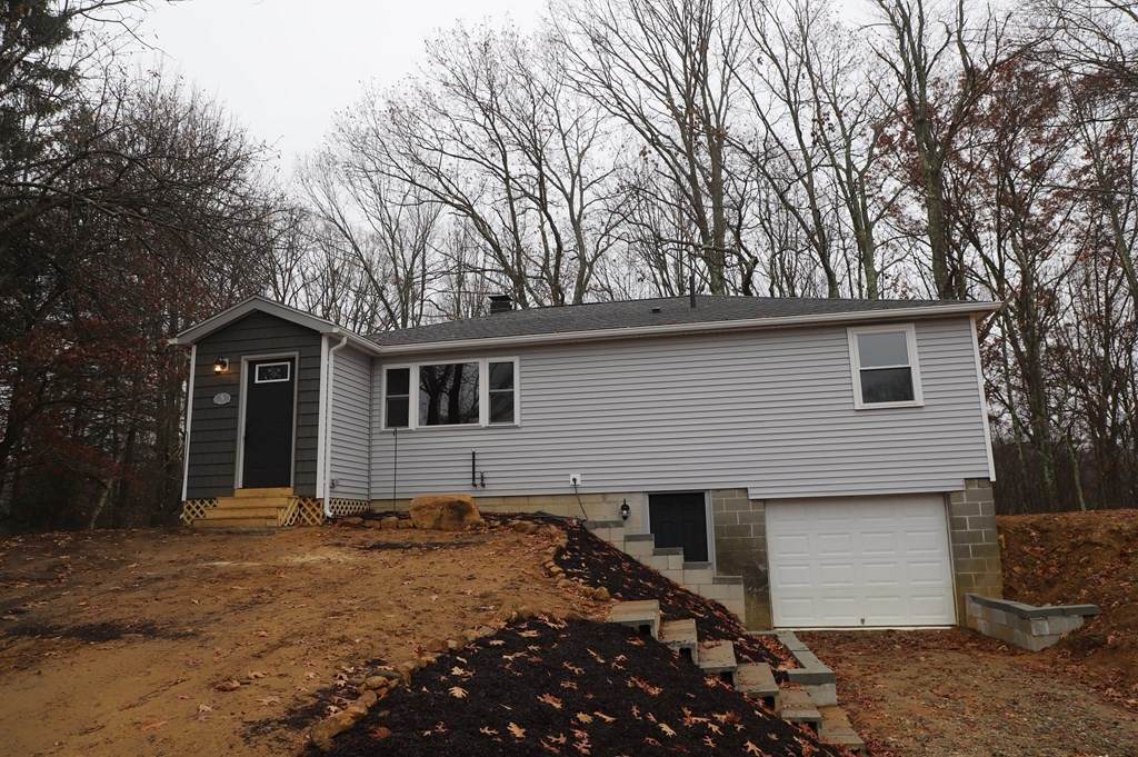 5 Hunt Road - Photo 1