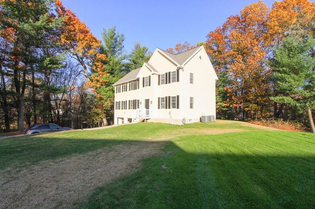 18 Berry Road - Photo 1