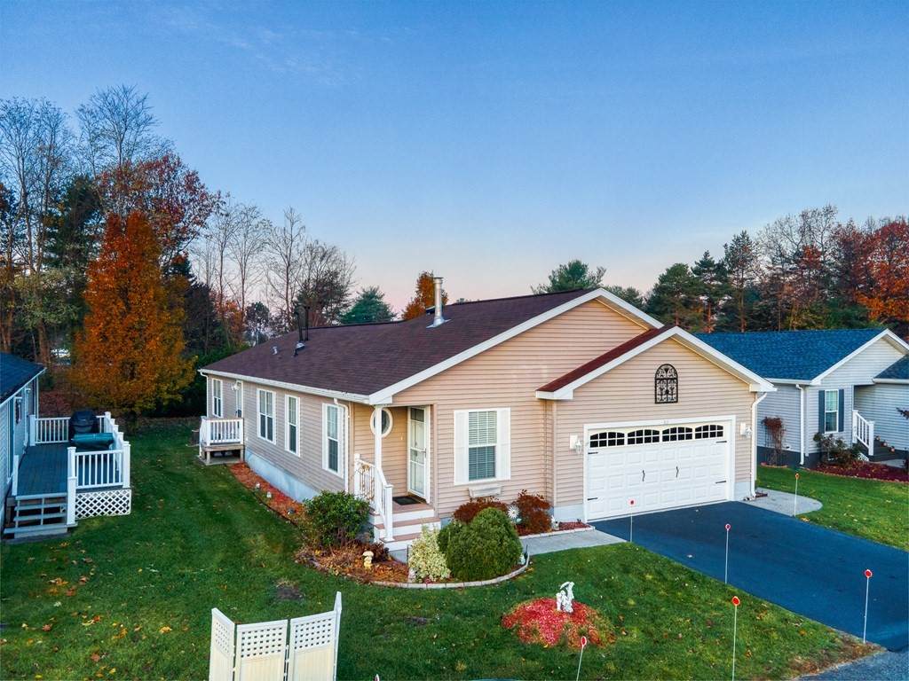 113 Sunrise Lane - Photo 1