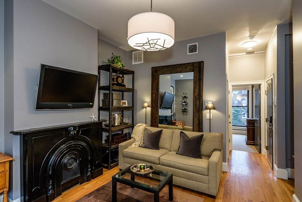 38 Worcester Street - Photo 1