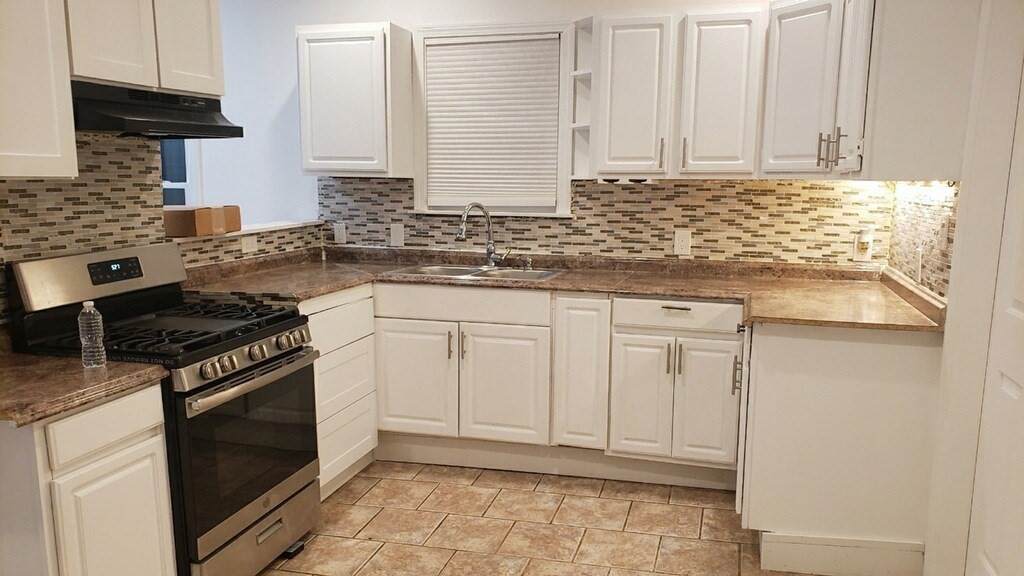 20 Langdon - Photo 1