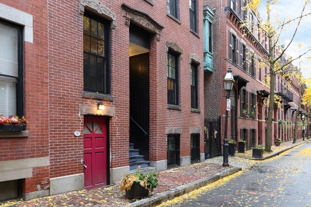 20 Gray St - Photo 1