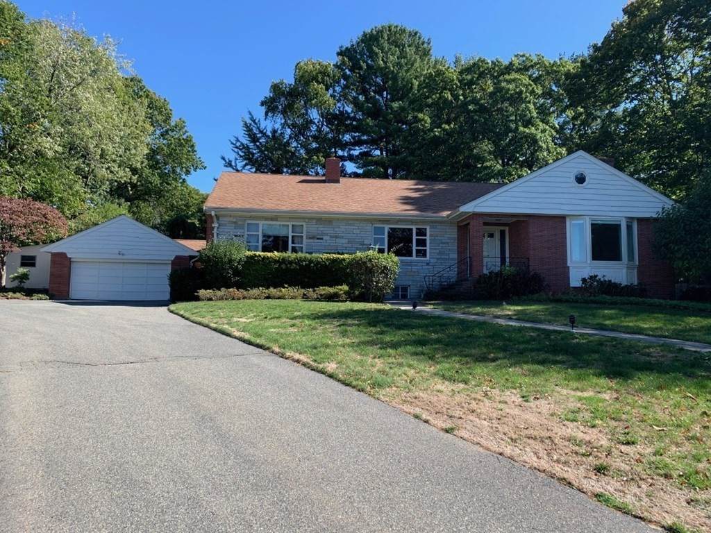 15 Ruane Circle - Photo 1