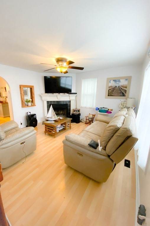 60 Hazard St - Photo 1