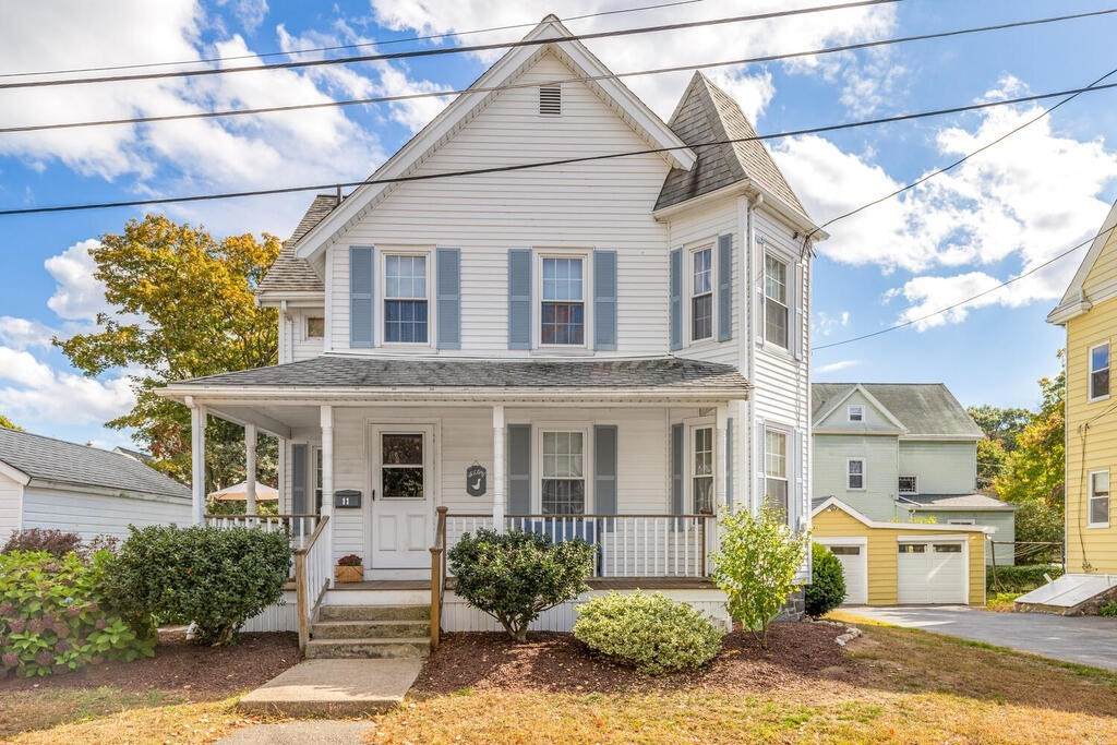 11 Elm Square - Photo 1