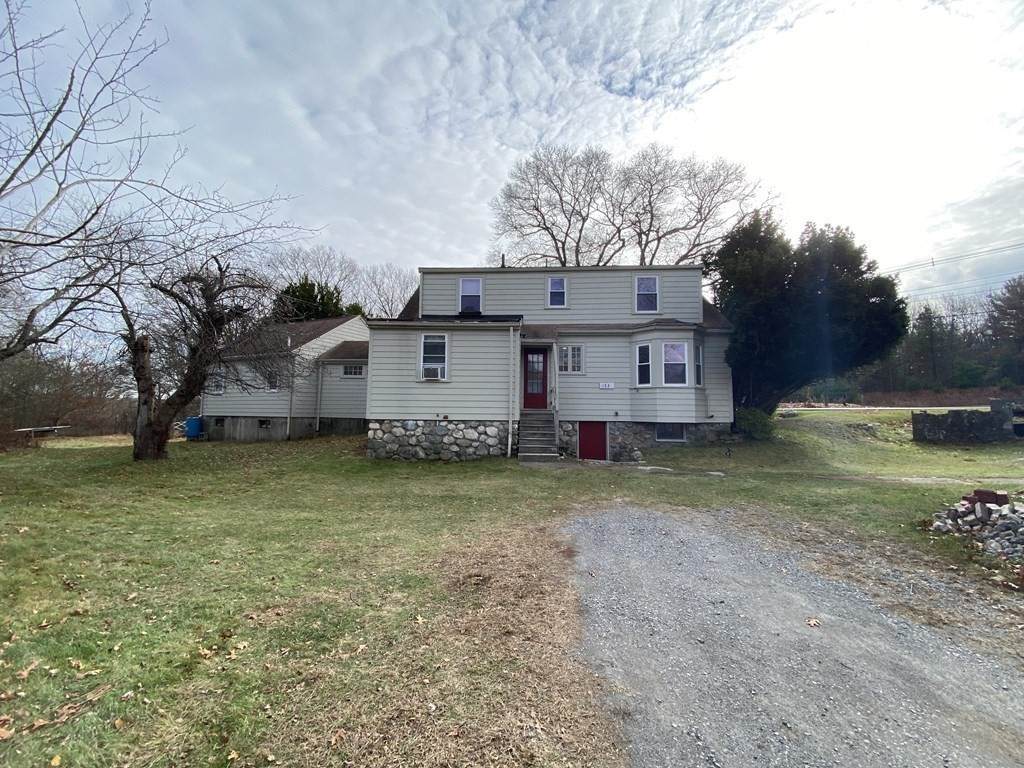 153 Lexington Rd. - Photo 1