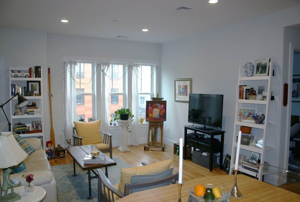 387 West Broadway - Photo 1