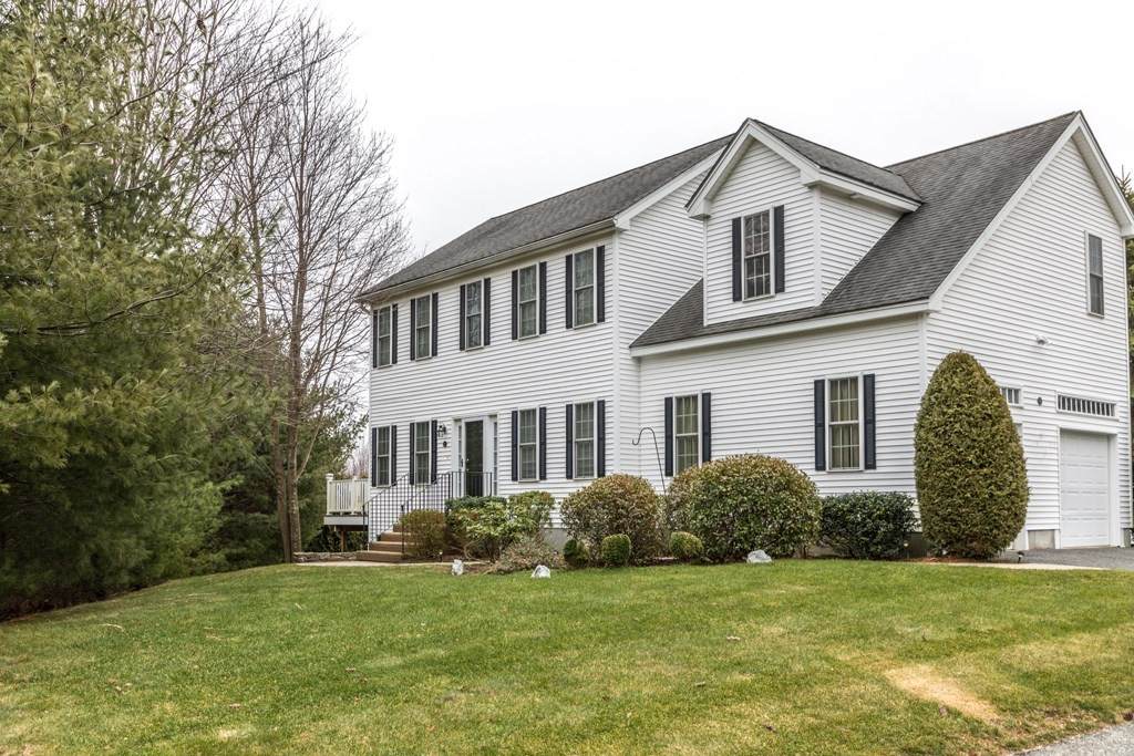 6 Queen Of Roses Lane - Photo 1
