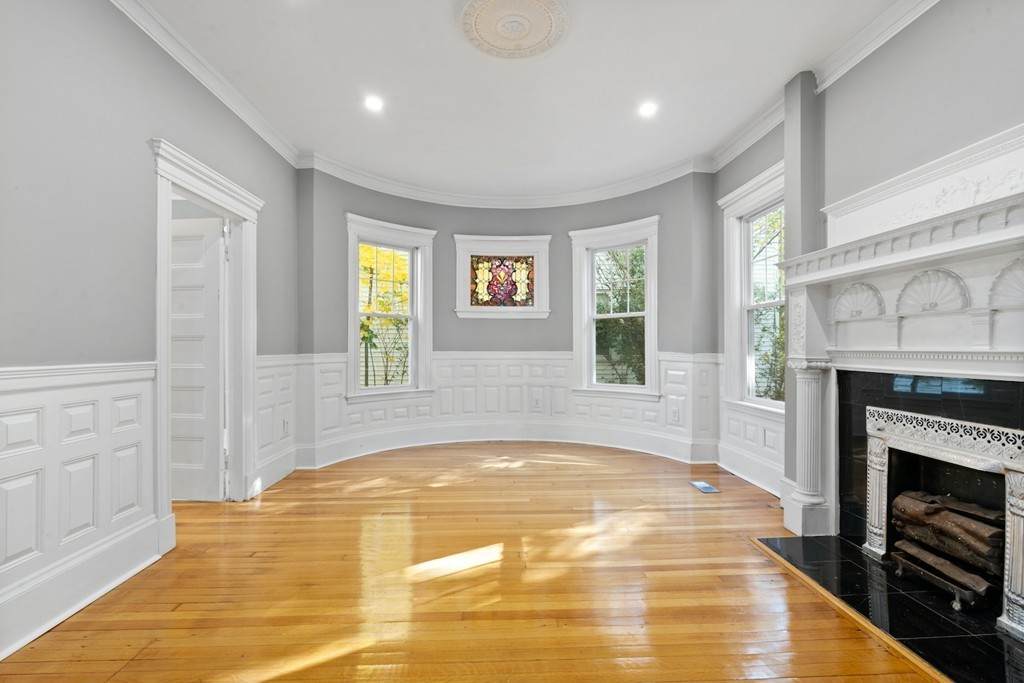 9 Abbotsford St - Photo 1