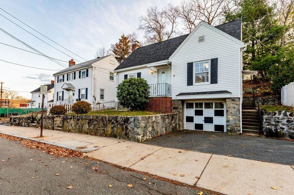 18 Glen Rock Ave - Photo 1