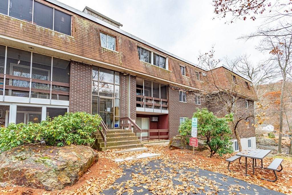 10 Mill Street Unit X - Photo 1