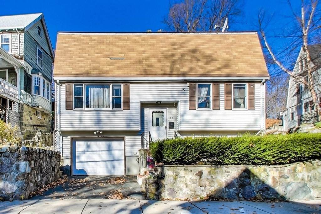 37 Greystone Rd - Photo 1