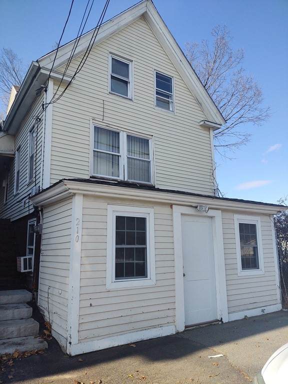 210 Primrose St - Photo 1