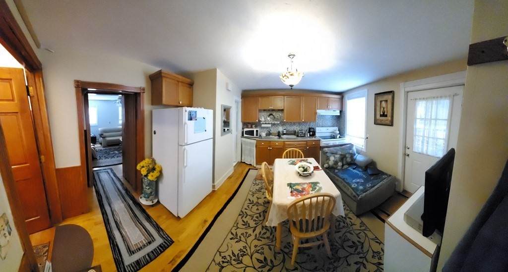 400 West 2nd Street - Photo 1