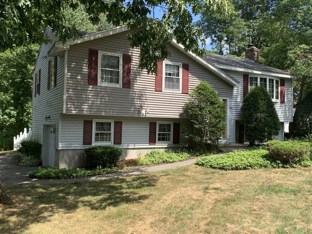 40 Sherwood Drive - Photo 1
