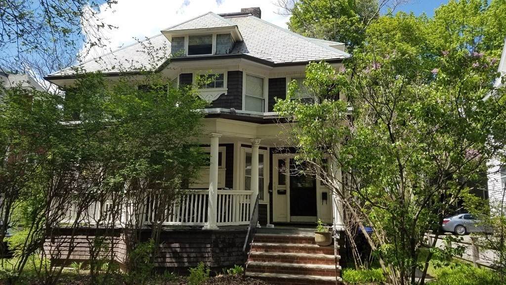 37 Kenwood St - Photo 1