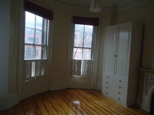 601 Tremont Street - Photo 1