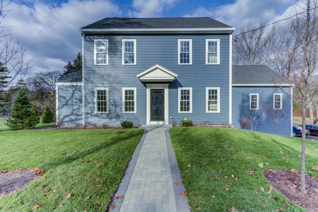 28 Village St - Photo 1