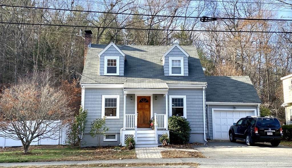 118 Oak Street - Photo 1