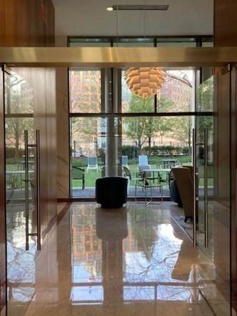 65 East India Row - Photo 1