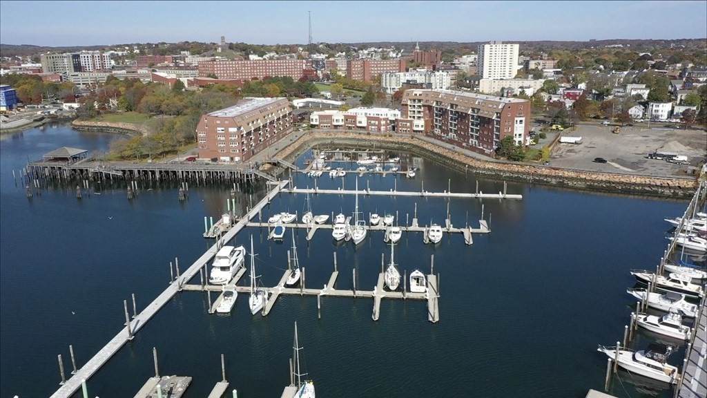 150 Lynnway - Photo 1