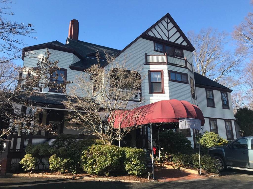 270 Exchange St - Photo 1