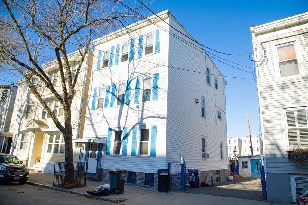 122 Everett St - Photo 1