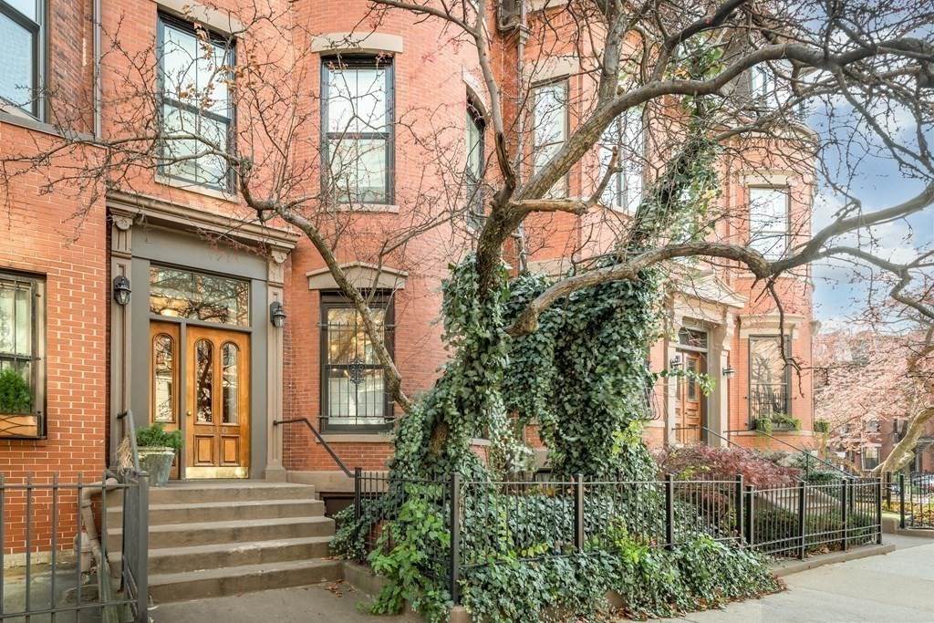 310 Columbus Ave - Photo 1
