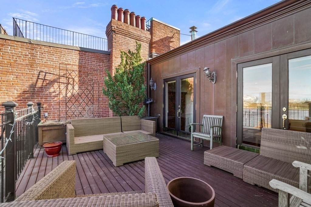 480 Beacon Street - Photo 1