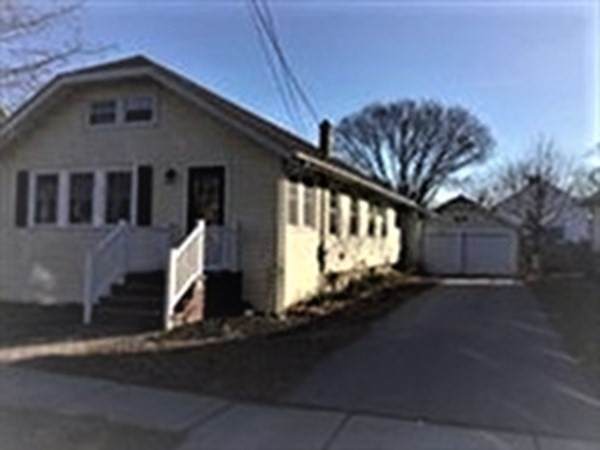 22 Hobomack Rd - Photo 1