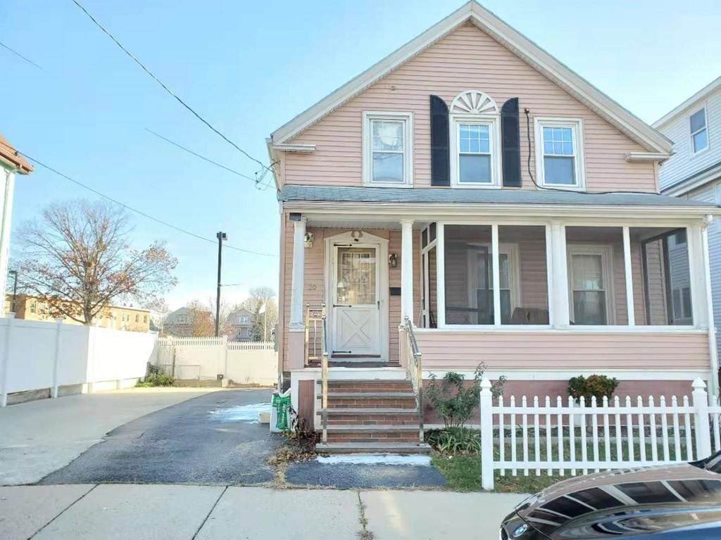 26 Saint Mary St - Photo 1