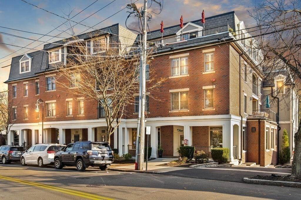 36 Central Ave - Photo 1