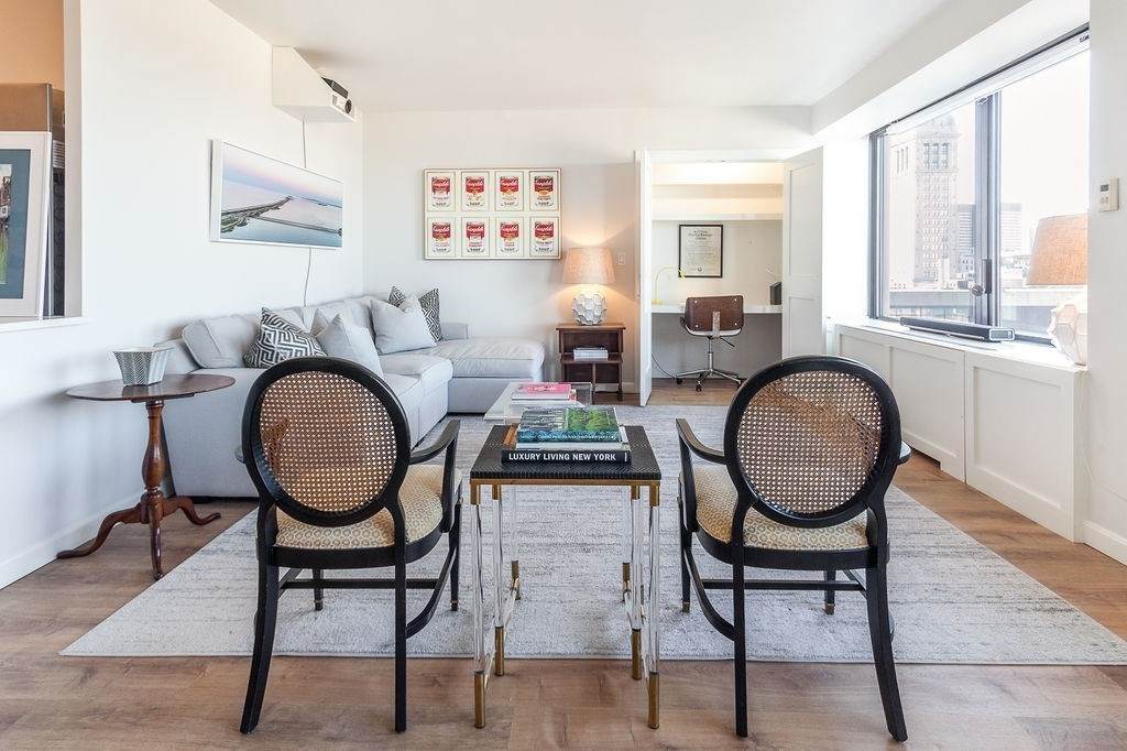 85 E. India Row - Photo 1
