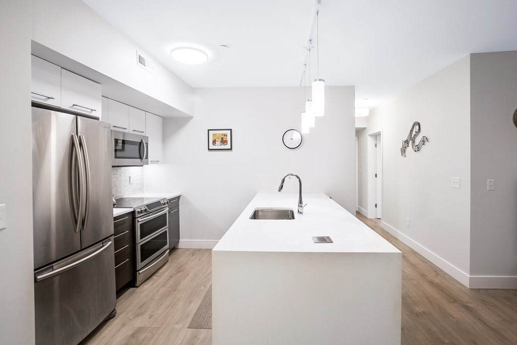 70 Bremen St - Photo 1