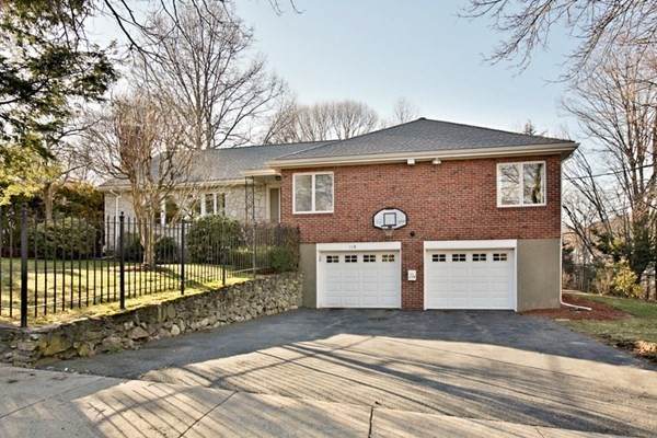 119 Oak Hill Street - Photo 1