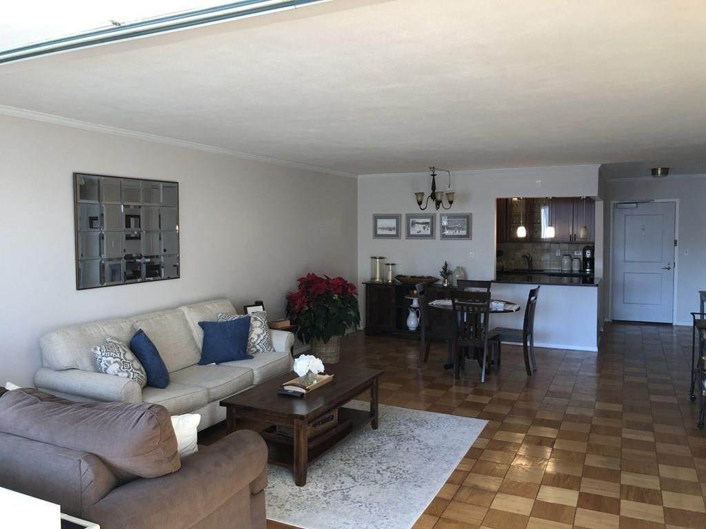 6 Whittier - Photo 1