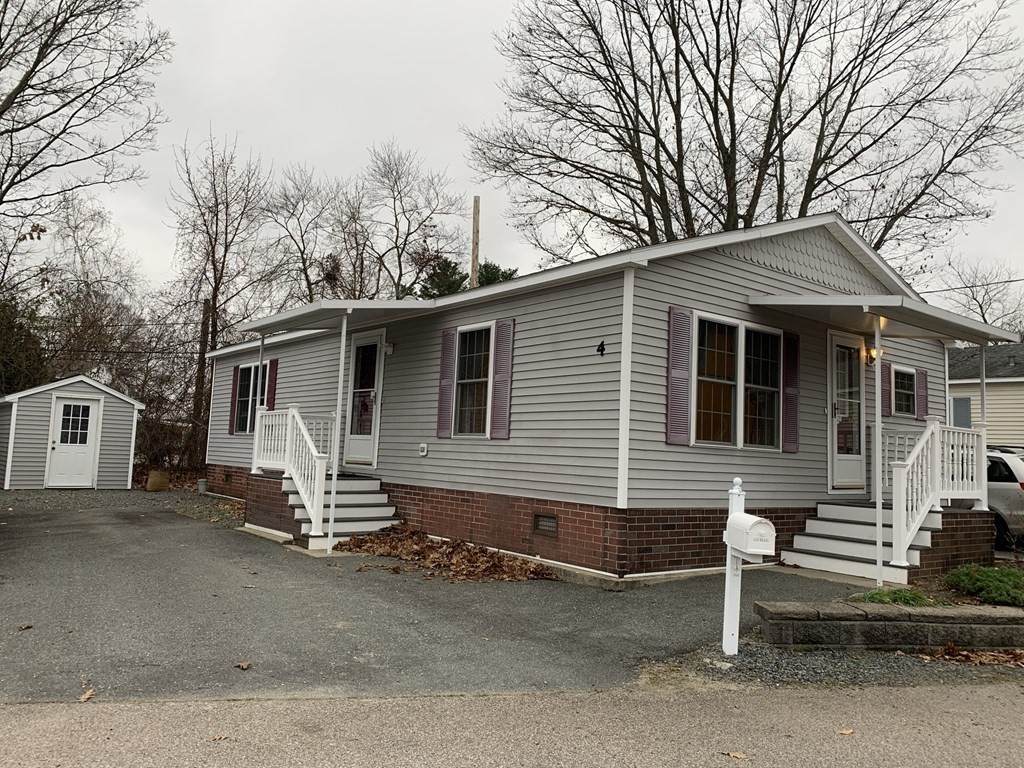 160 Washington Street - Photo 1