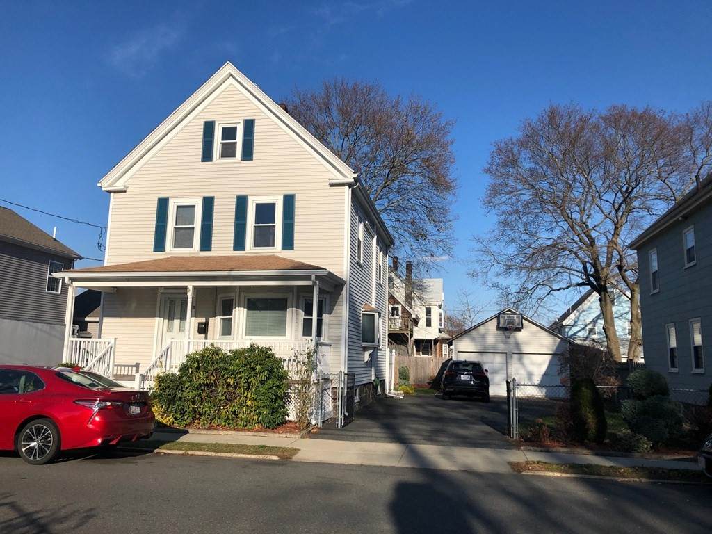 19 Carlton St - Photo 1