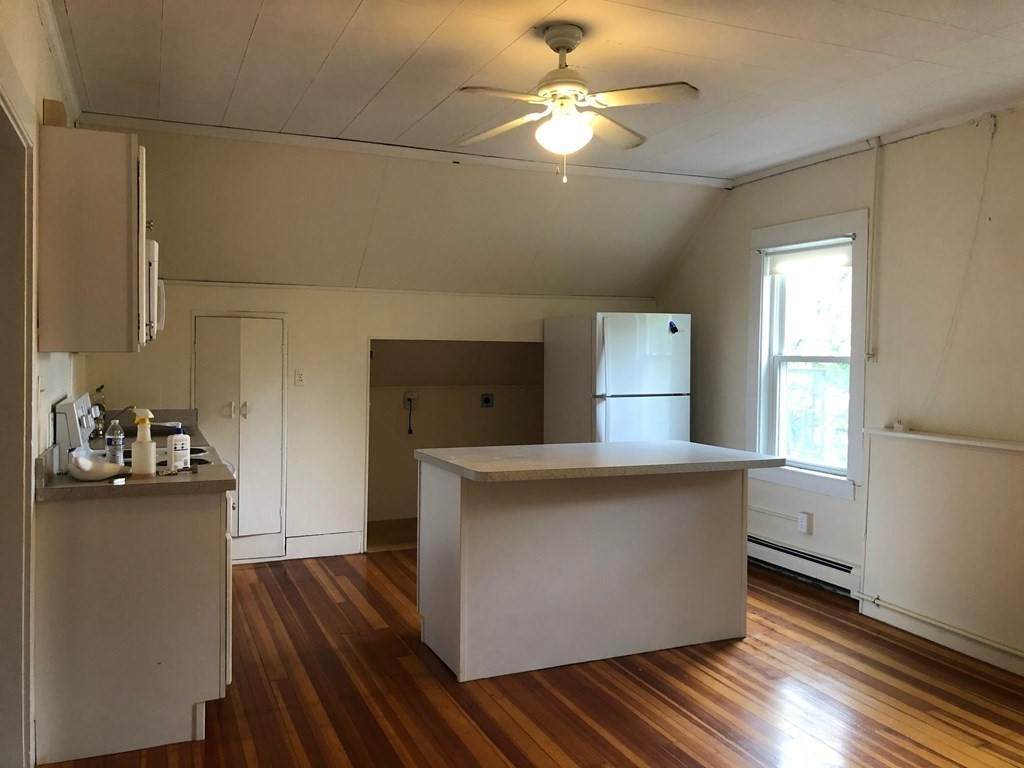 20 Howard Street - Photo 1