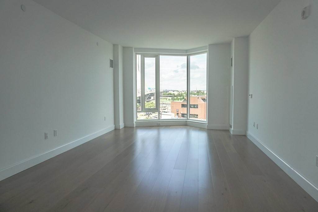 100 Lovejoy Place - Photo 1