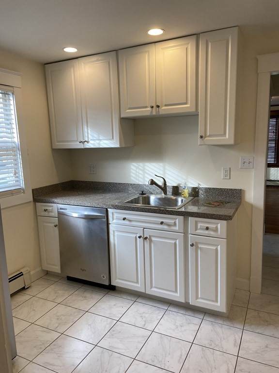 8 Barnes Street - Photo 1