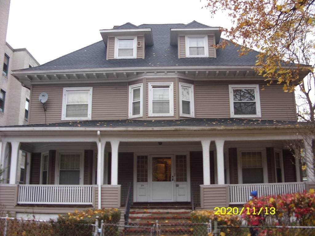 274 Seaver Street - Photo 1