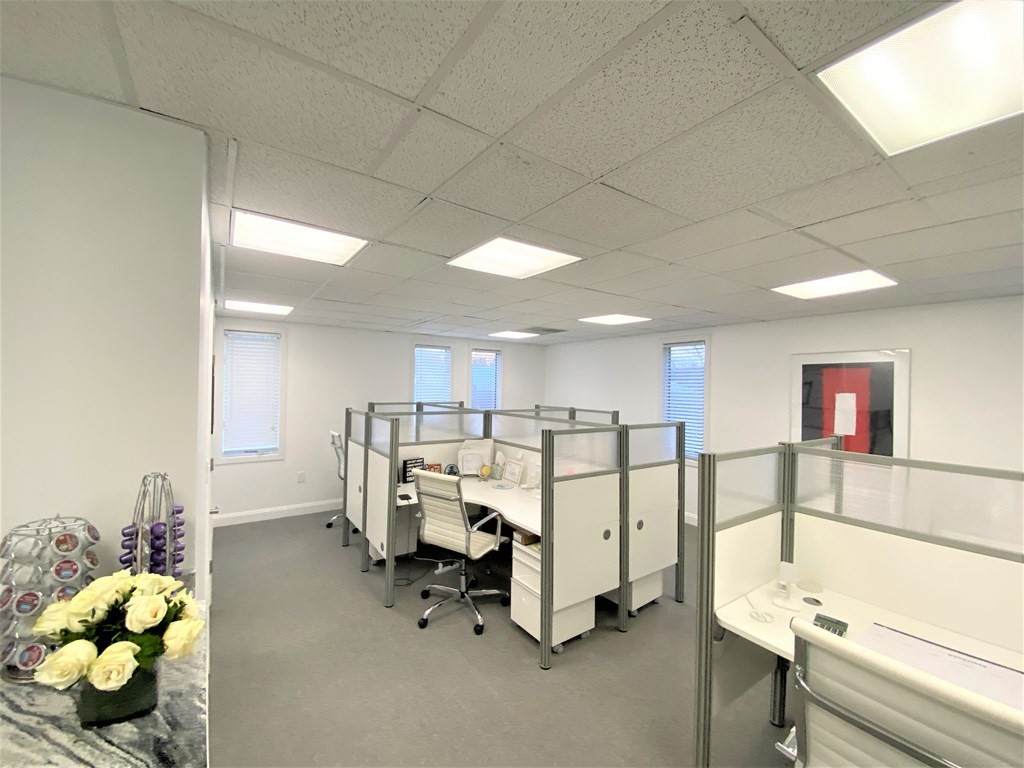 795 Turnpike Street - Photo 1